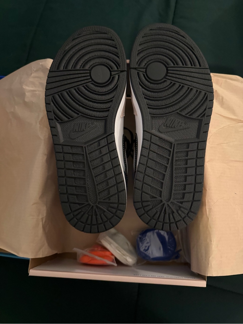 Nike Air Jordan 1 Retro High- Prototype *** NWT - Picture 4 of 10